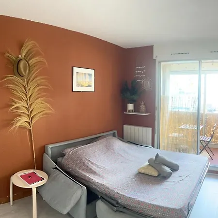 Boheme - Self Check-in - *